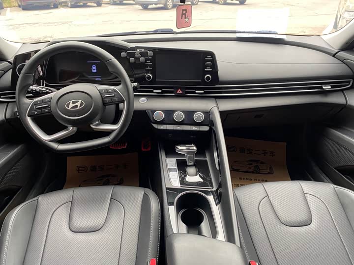 Фото 5 - Hyundai Elantra N line