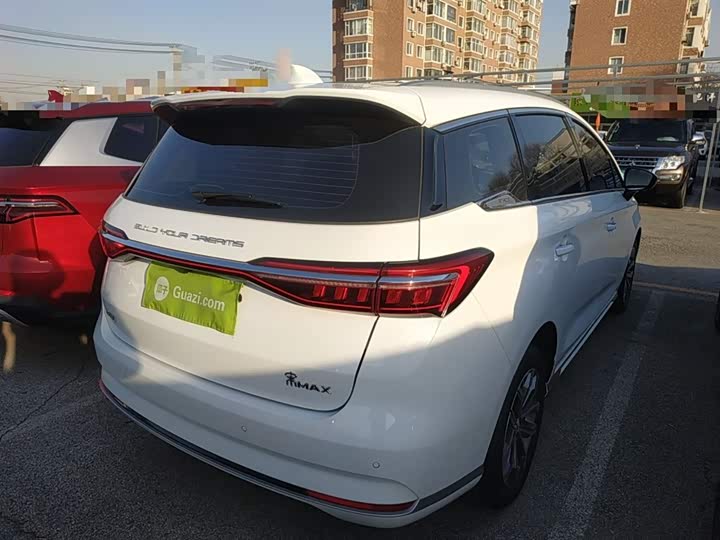 Фото 7 - BYD Song Max