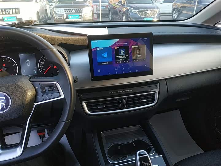 Фото 9 - BYD Song Max