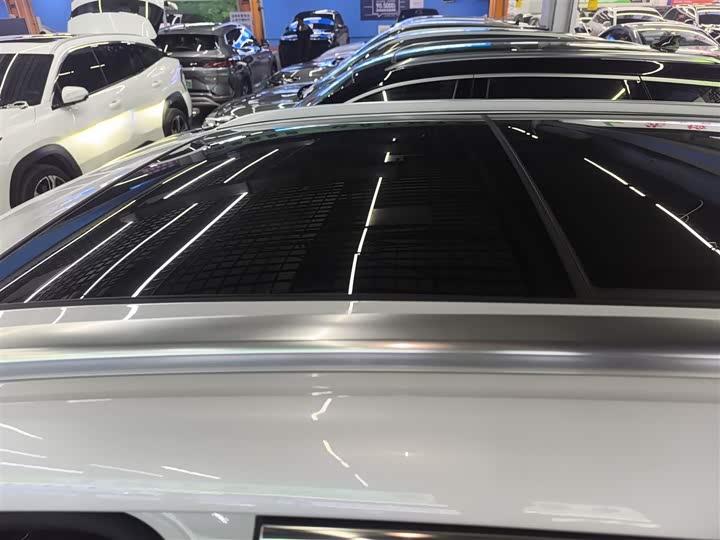 Фото 27 - BYD Sea Lion 05 DM-i Hybrid