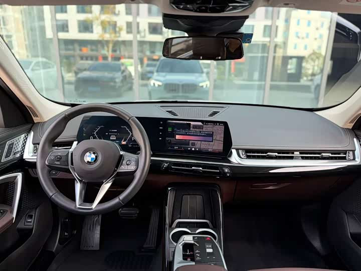 Фото 4 - BMW X1