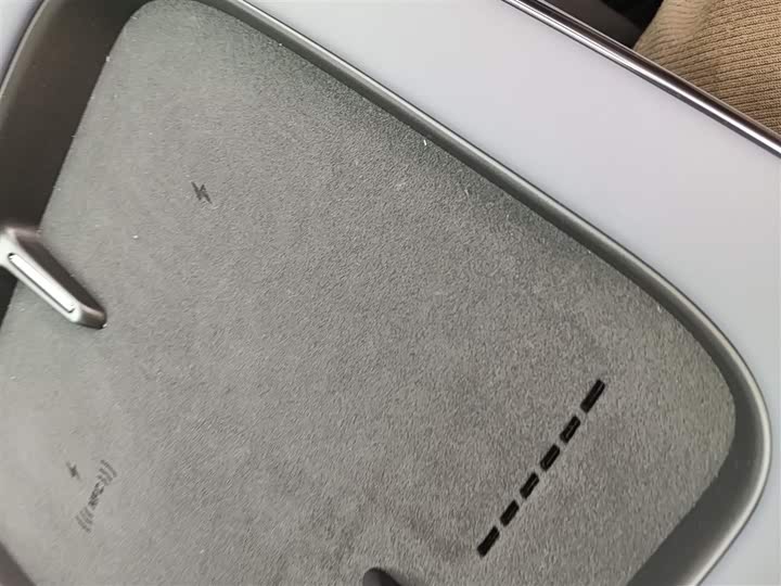 Фото 9 - XPeng G7