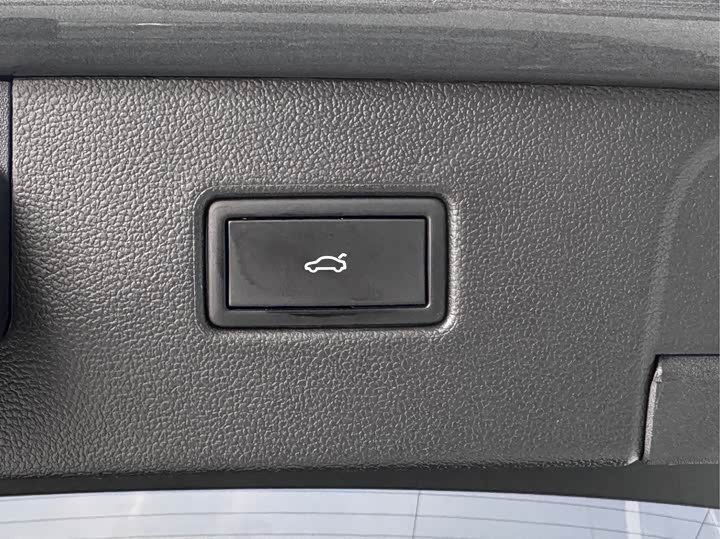 Фото 20 - Volkswagen Tayron