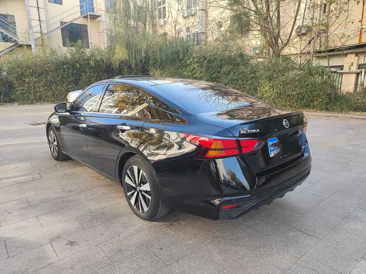 Фото 6 - Nissan Teana