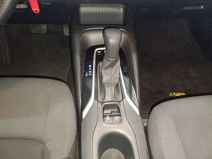 Фото 14 - Toyota Levin