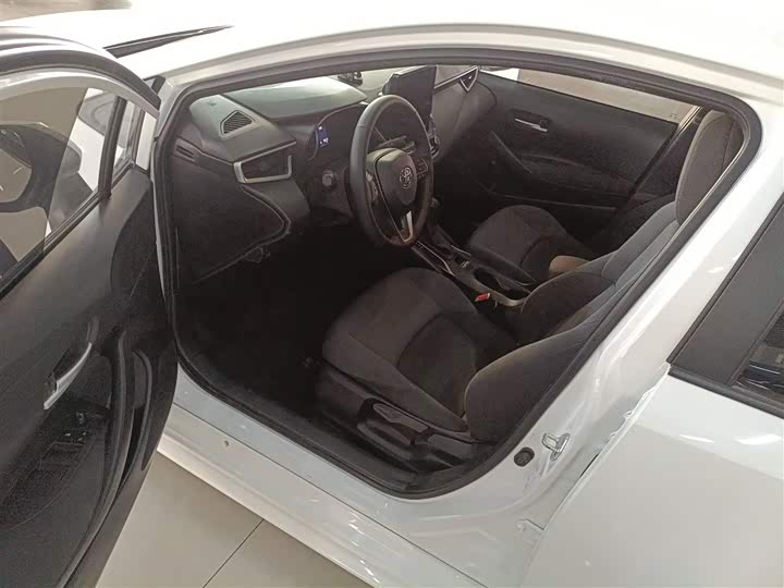 Фото 16 - Toyota Levin