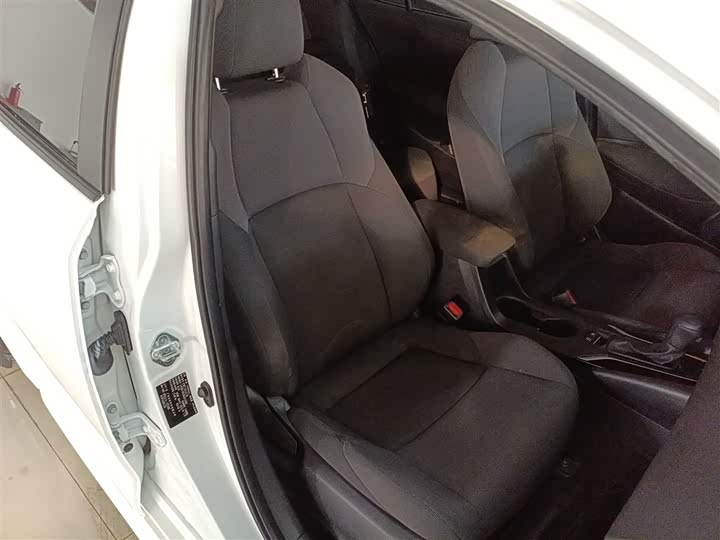 Фото 25 - Toyota Levin