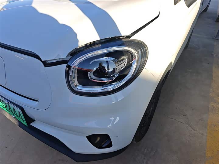 Фото 24 - Leapmotor T03