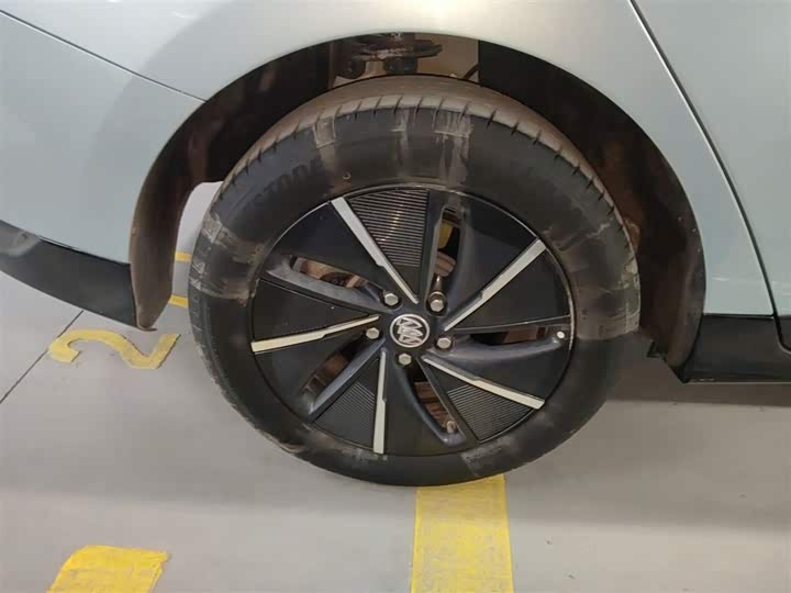 Фото 26 - Buick Velite 6