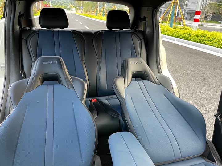 Фото 16 - BYD Seagull