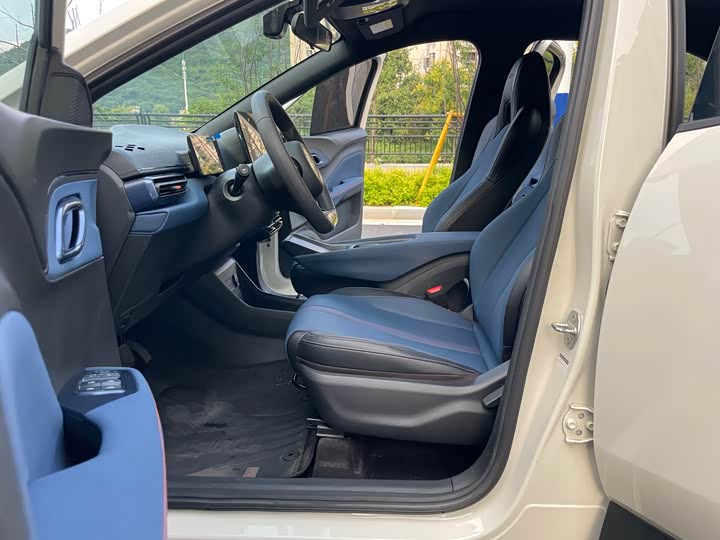 Фото 23 - BYD Seagull