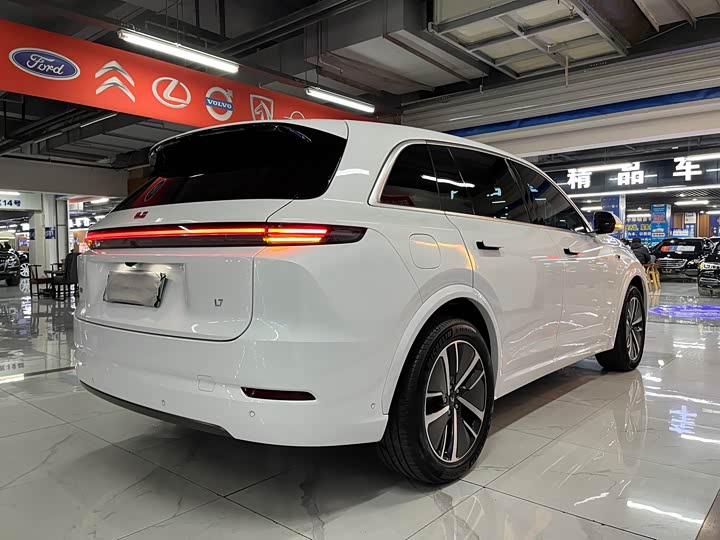 Фото 5 - LiXiang L7