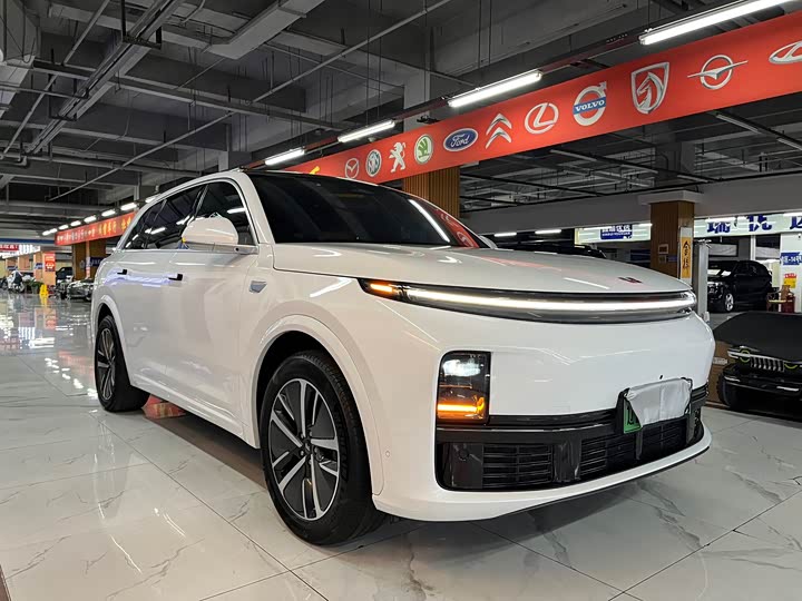 Фото 6 - LiXiang L7