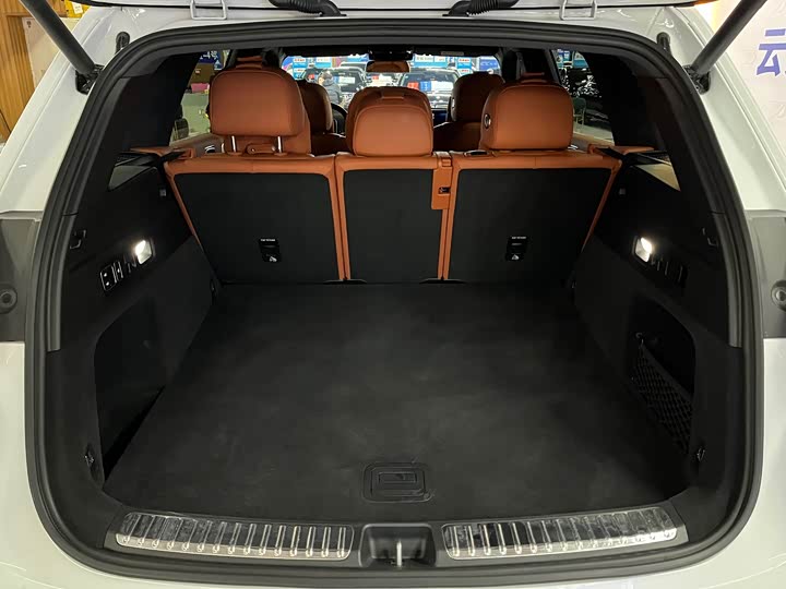 Фото 9 - LiXiang L7