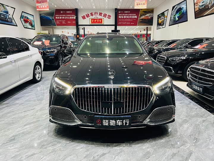 Фото 2 - Mercedes-Benz E-Class