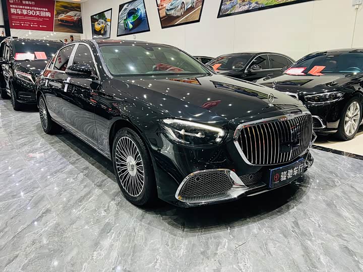 Фото 3 - Mercedes-Benz E-Class