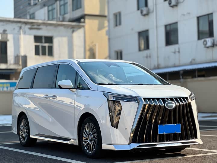 Фото 3 - GAC Trumpchi M8