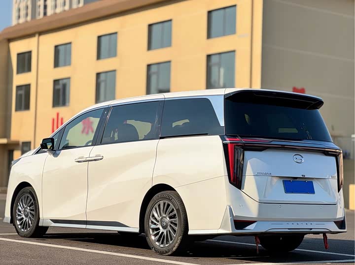 Фото 6 - GAC Trumpchi M8