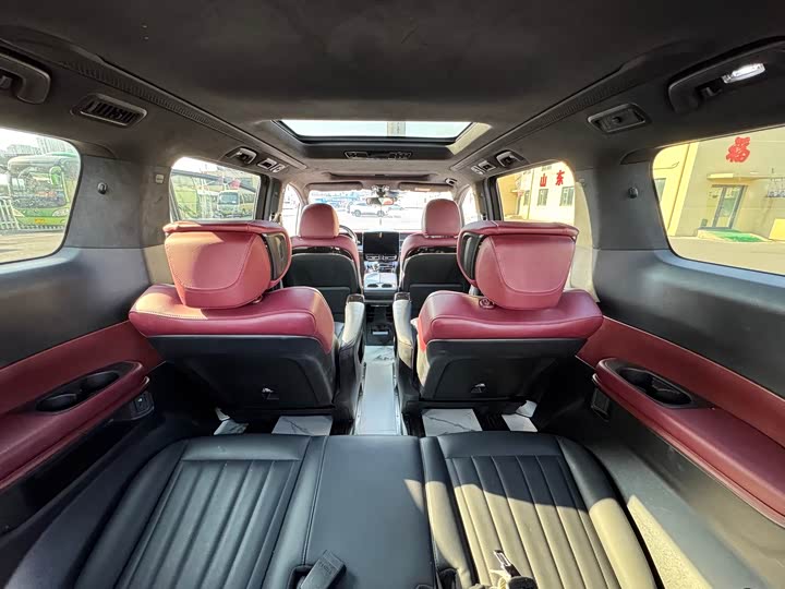 Фото 9 - GAC Trumpchi M8