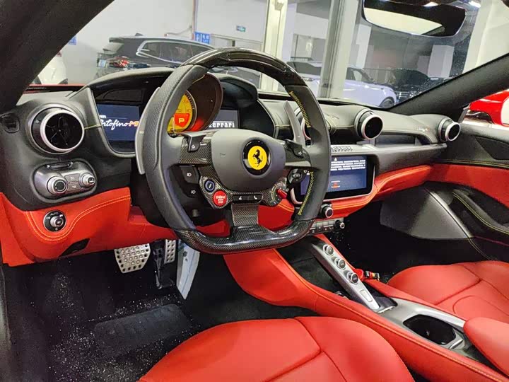 Фото 6 - Ferrari Portofino