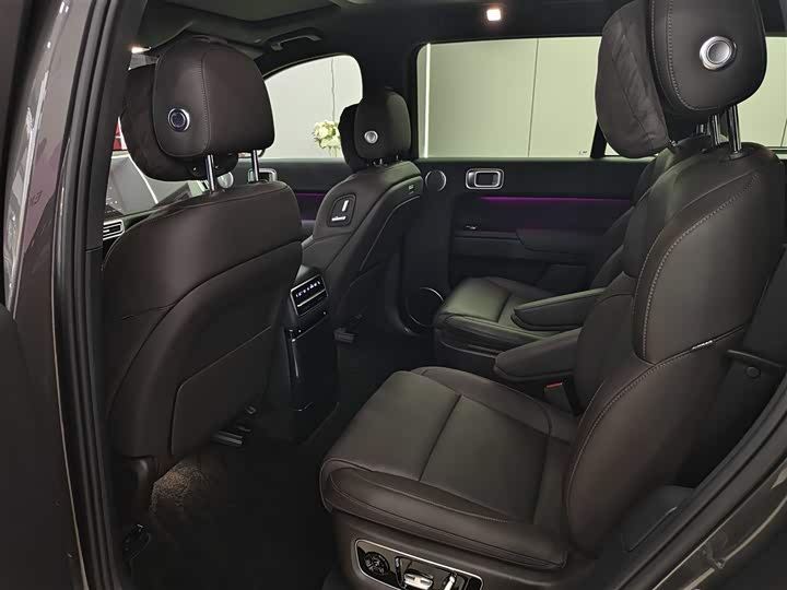 Фото 11 - LiXiang L9