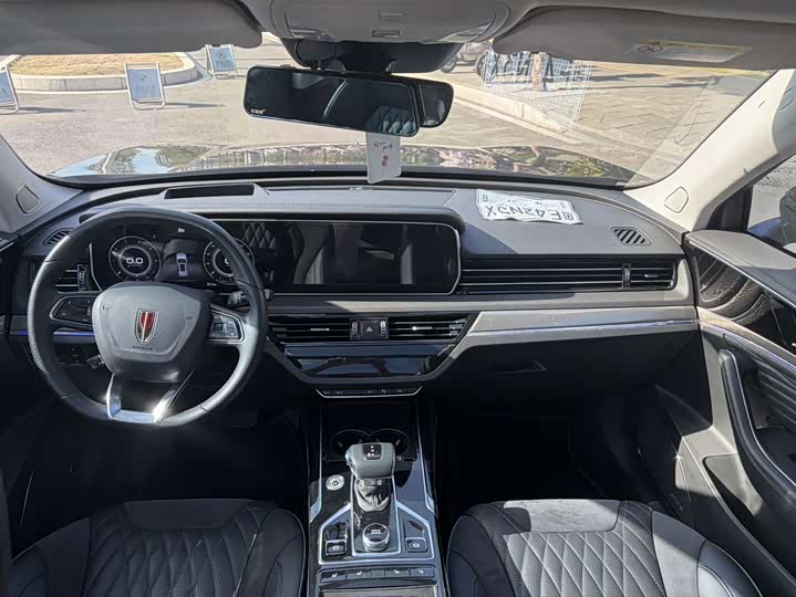 Фото 11 - Hongqi HS5