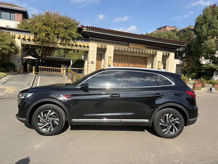 Фото 4 - Hongqi HS5