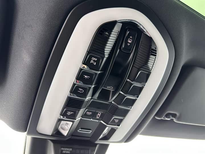 Фото 25 - Porsche Macan