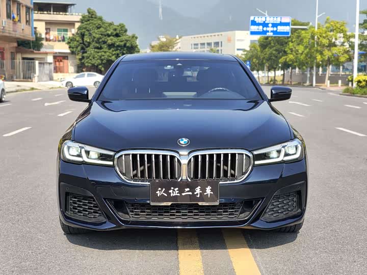Фото 2 - BMW 5 Series