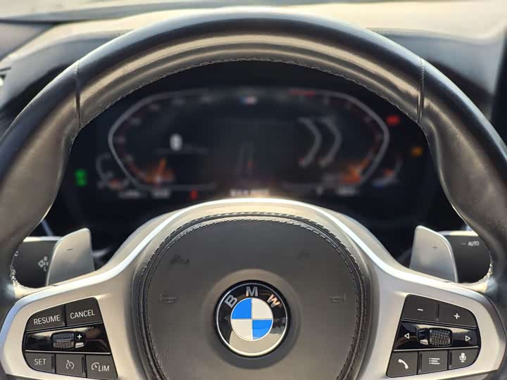 Фото 25 - BMW 5 Series