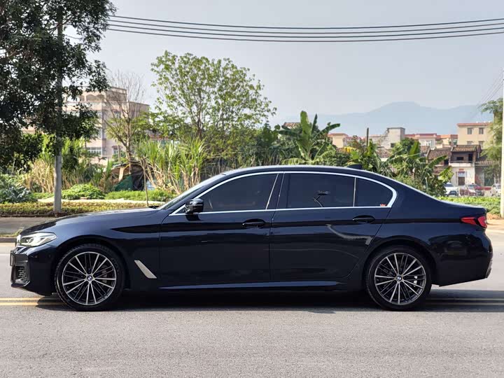 Фото 4 - BMW 5 Series