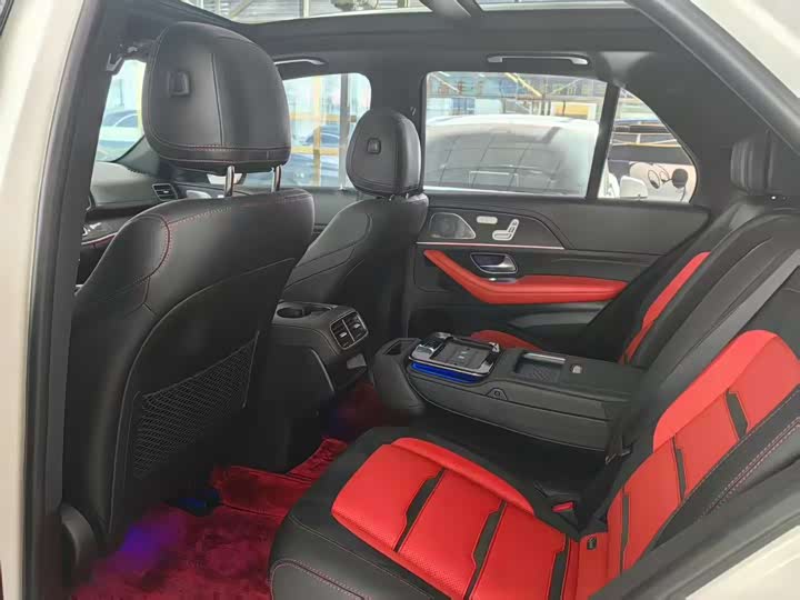 Фото 3 - Mercedes-Benz GLE-Class AMG