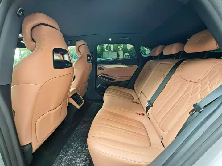 Фото 6 - BYD Song L