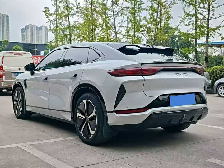 Фото 9 - BYD Song L