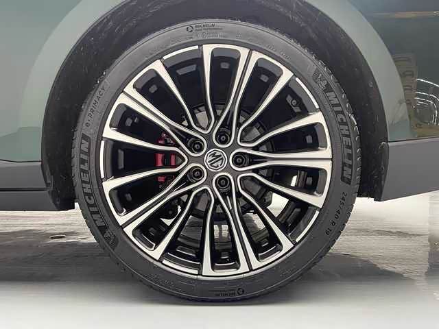 Фото 3 - MG Motor 7