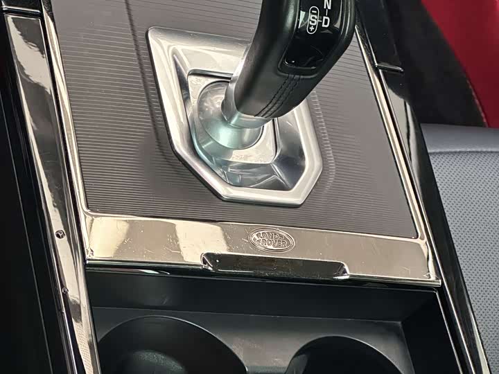 Фото 10 - Land Rover Range Rover Evoque L