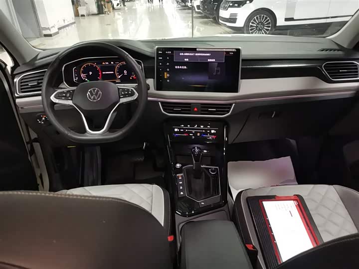 Фото 10 - Volkswagen Tayron