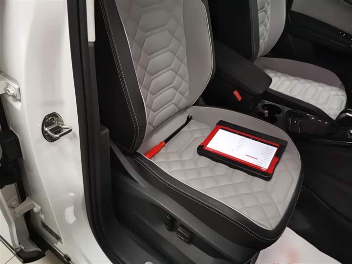 Фото 25 - Volkswagen Tayron