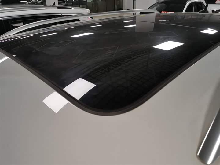 Фото 27 - Volkswagen Tayron