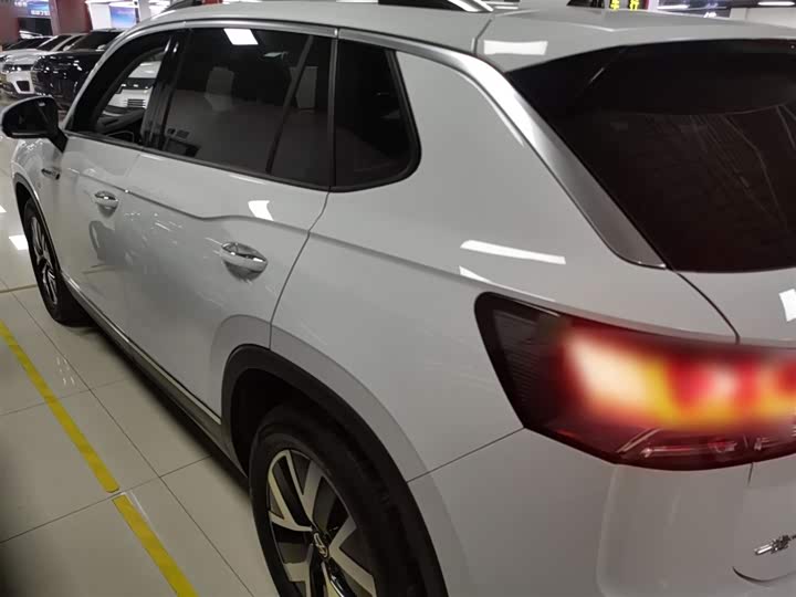 Фото 5 - Volkswagen Tayron