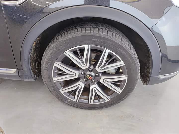 Фото 6 - Hongqi HS5