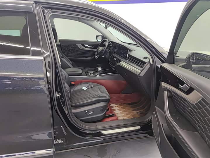 Фото 8 - Hongqi HS5