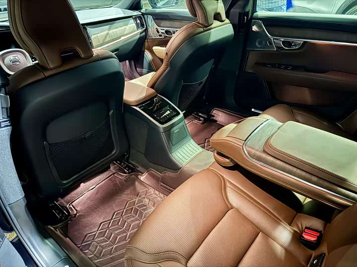 Фото 5 - Volvo S90 Hybrid