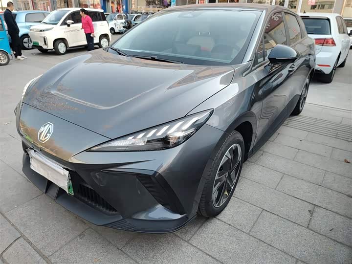 Фото 2 - MG Motor 4 EV