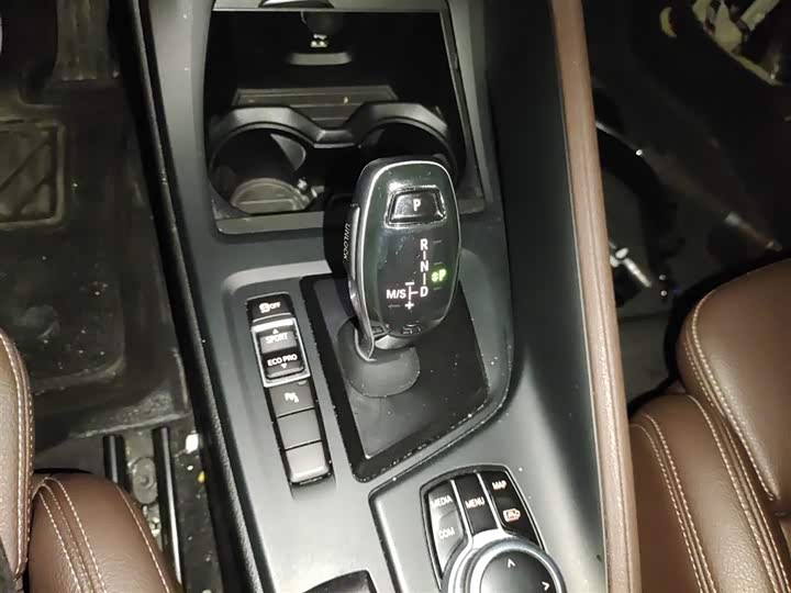 Фото 14 - BMW X1