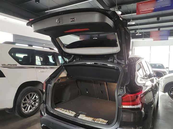 Фото 19 - BMW X1