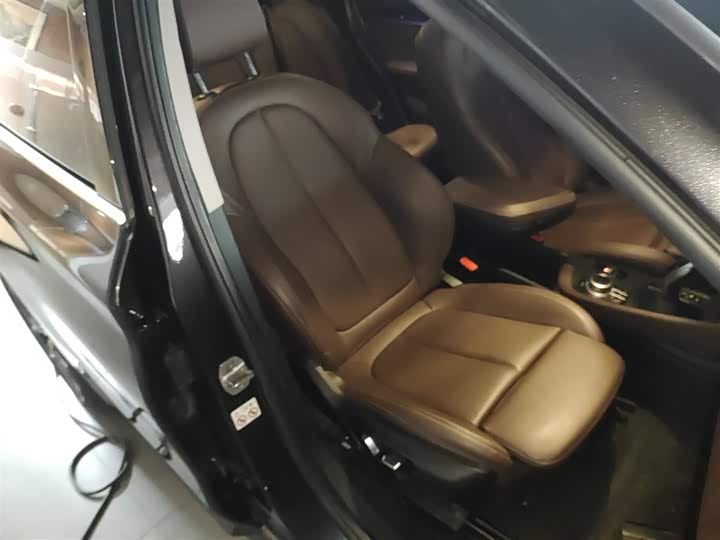 Фото 25 - BMW X1