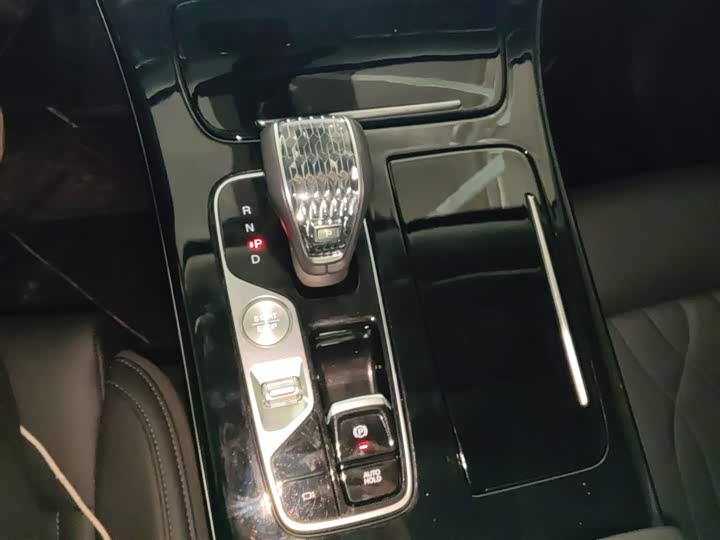 Фото 14 - GAC Trumpchi M8