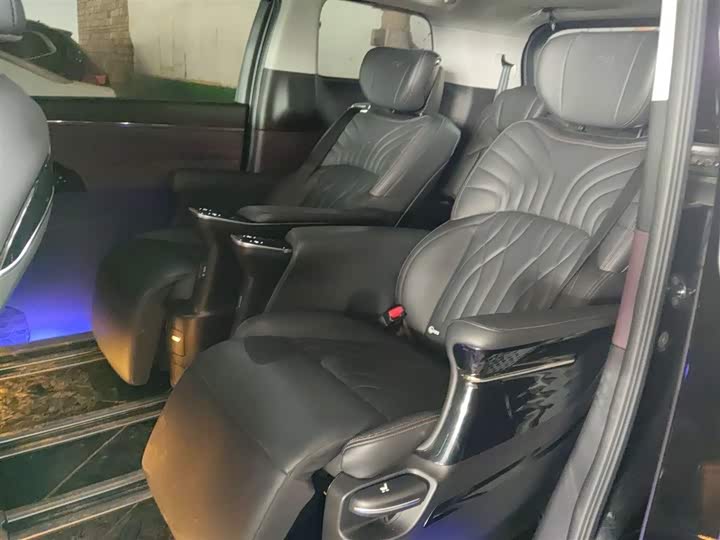 Фото 17 - GAC Trumpchi M8