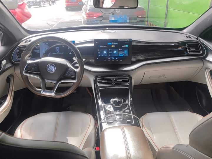 Фото 13 - BYD Qin Plus